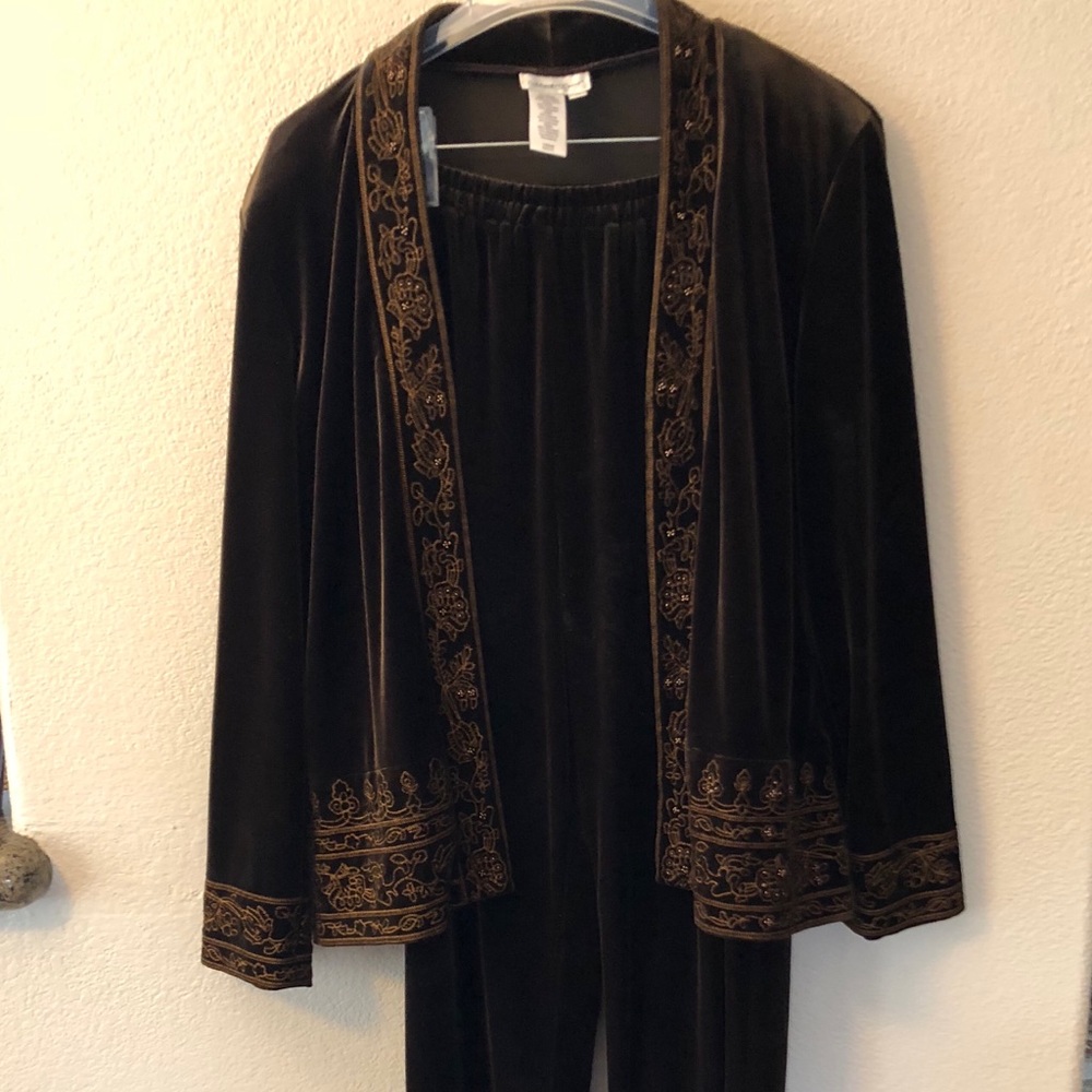 Coldwater Creek 2 Piece Set